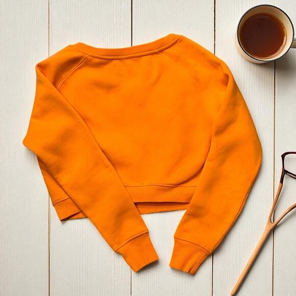 Balance Athletica Vitality Cropped Crew Neck Vibrant Orange Cropped Top Size: XS - Picture 3 of 7